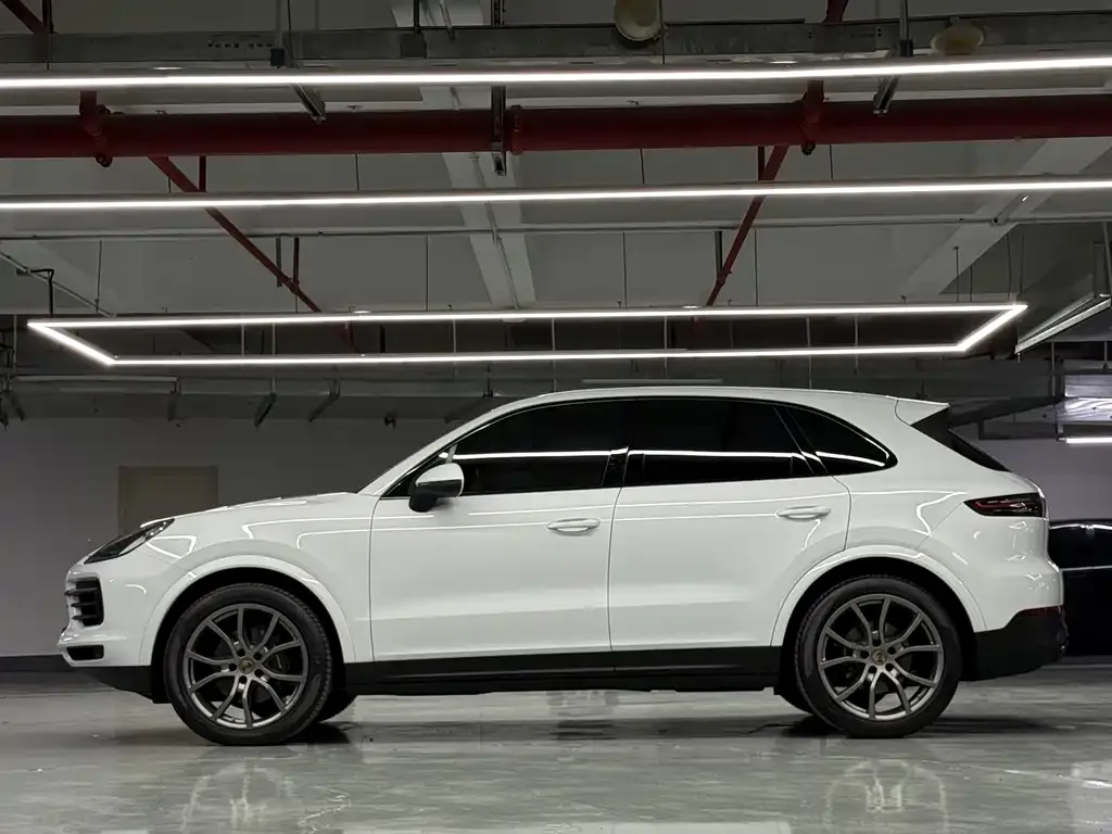 Porsche Cayenne 2023 из CN, фото 3