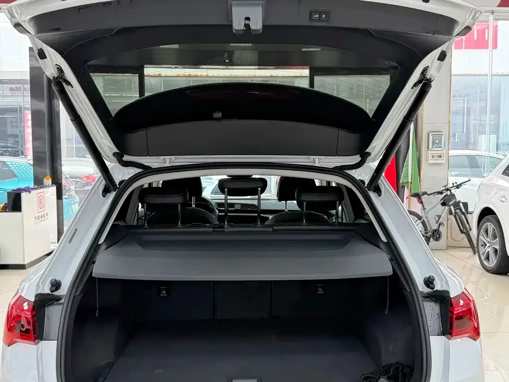 Audi Q3 2022 из CN, фото 8