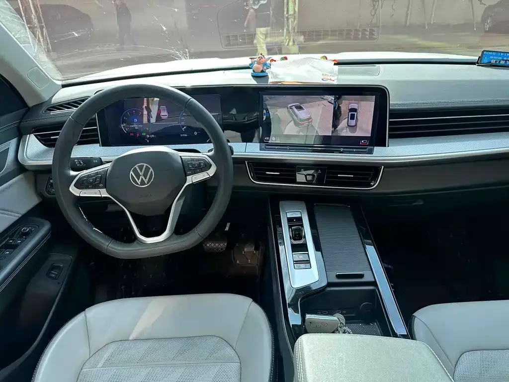 Volkswagen Tavendor 2023 из CN, фото 10
