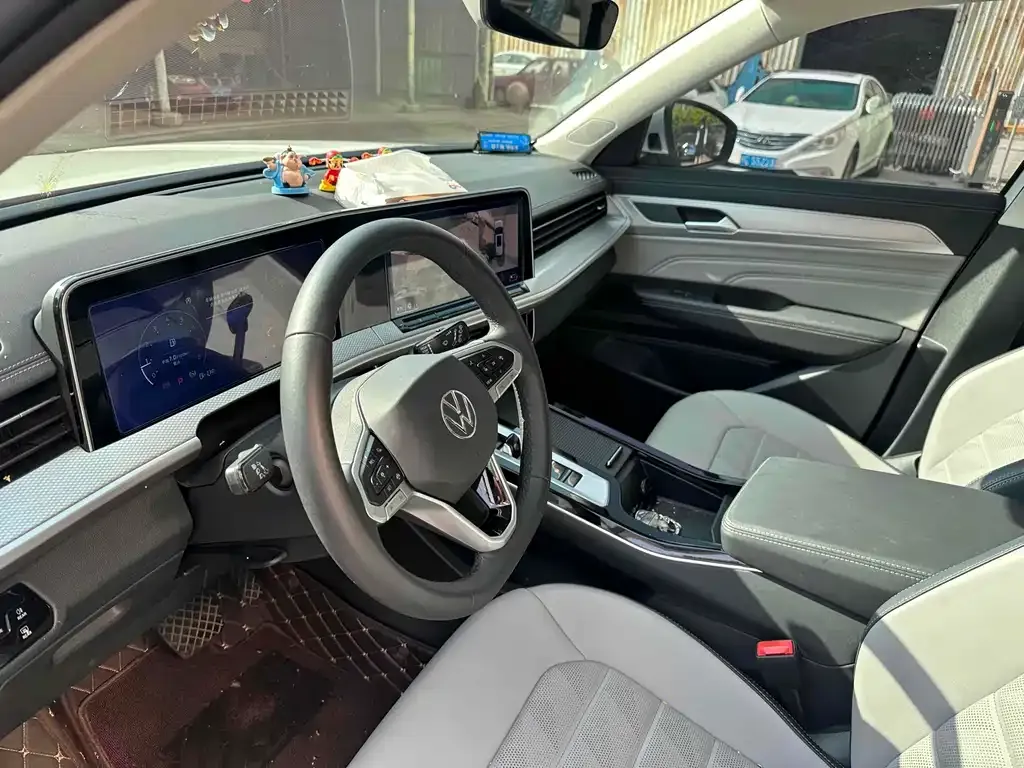 Volkswagen Tavendor 2023 из CN, фото 8