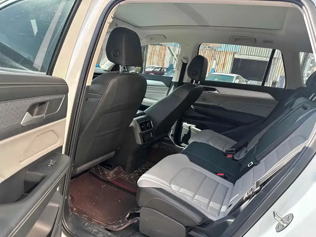 Volkswagen Tavendor 2023 из CN, фото 9