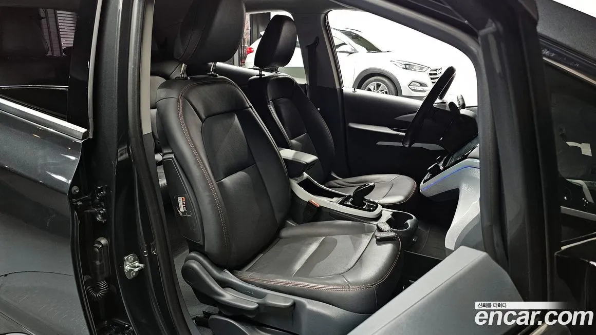 Chevrolet (GM Daewoo) Bolt EV 2021 из KR, фото 10