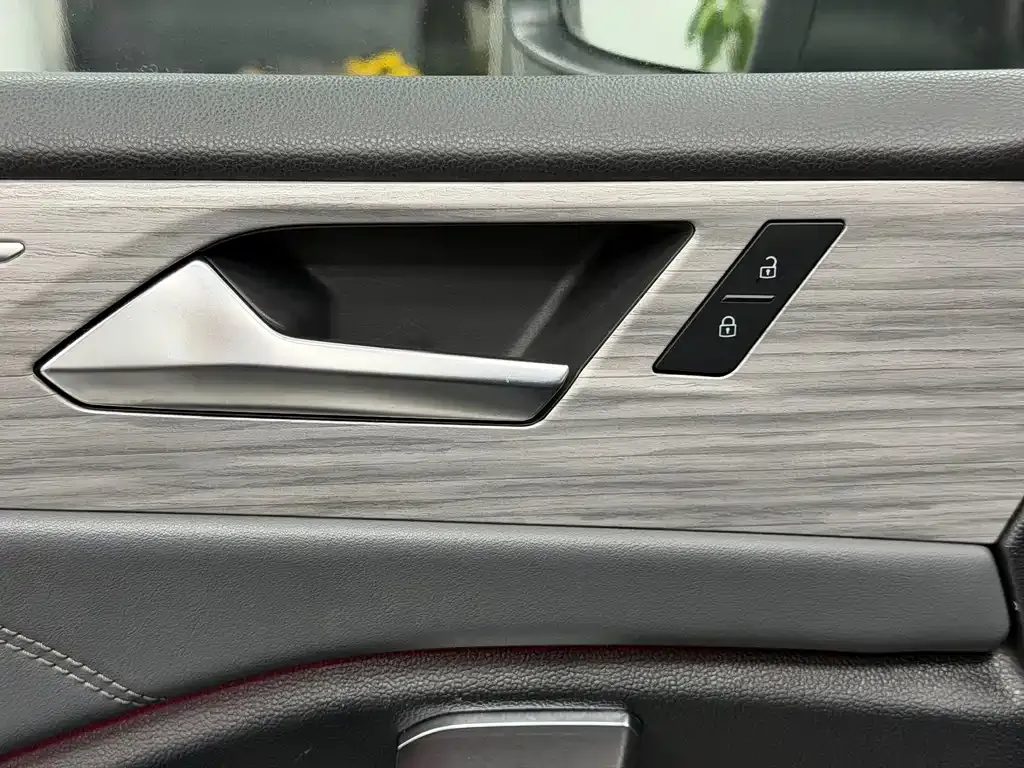 Volkswagen Sagitar 2022 из CN, фото 10