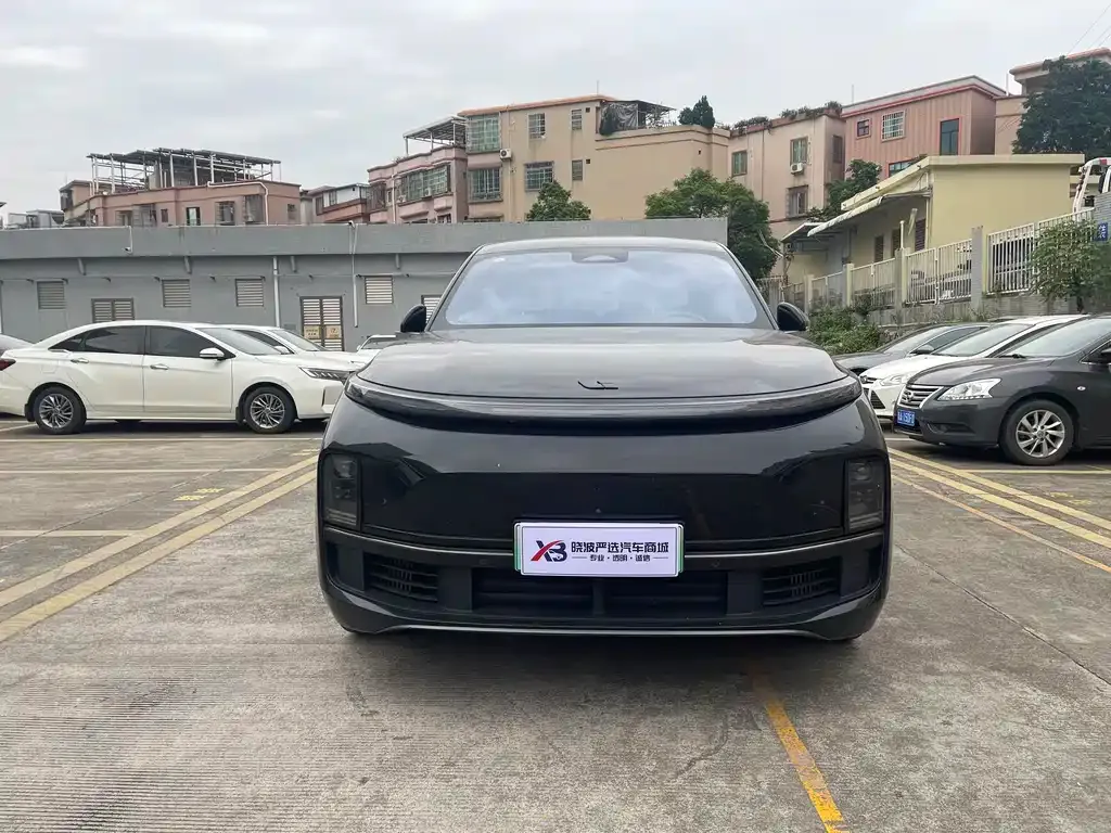 Li Auto L8 2023 из CN, фото 2