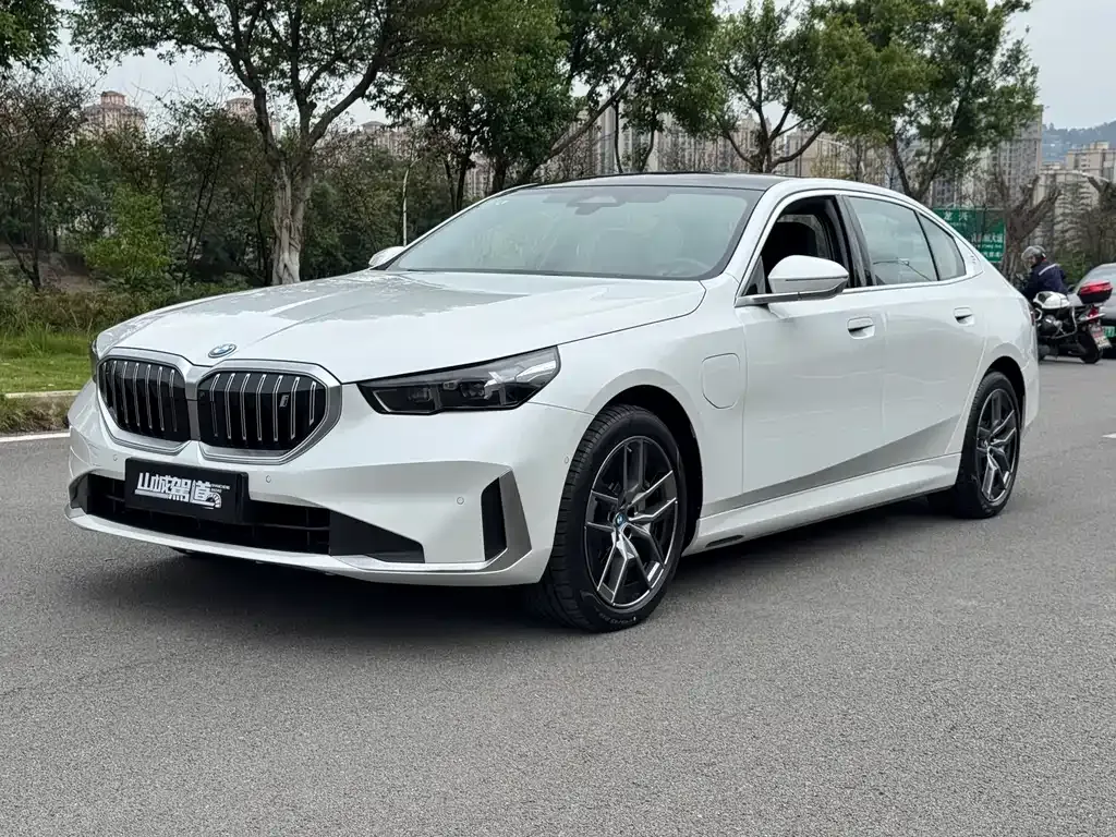 BMW i5 2024 из CN, фото 1