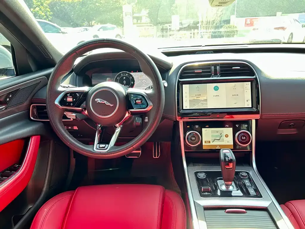 Jaguar XEL 2023 из CN, фото 5