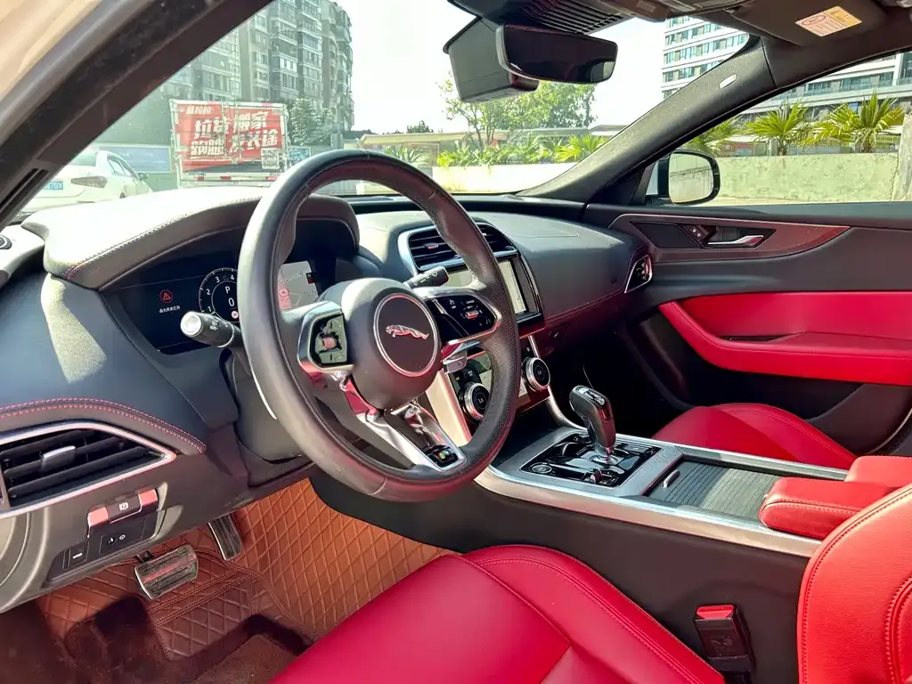 Jaguar XEL 2023 из CN, фото 7