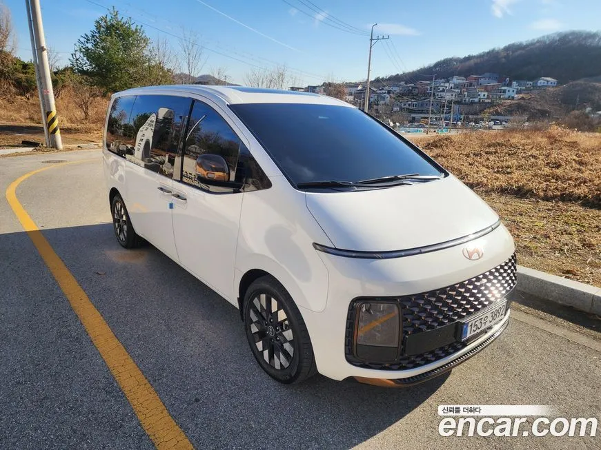 Hyundai Staria 2025 из KR, фото 1