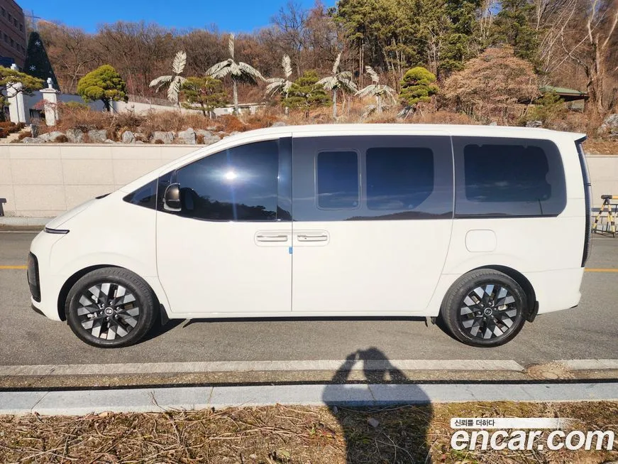 Hyundai Staria 2025 из KR, фото 3