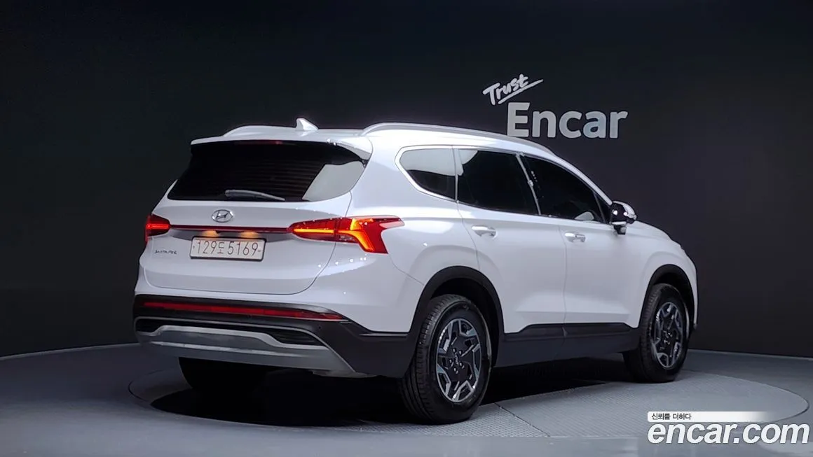 Hyundai Santafe 2023 из KR, фото 2