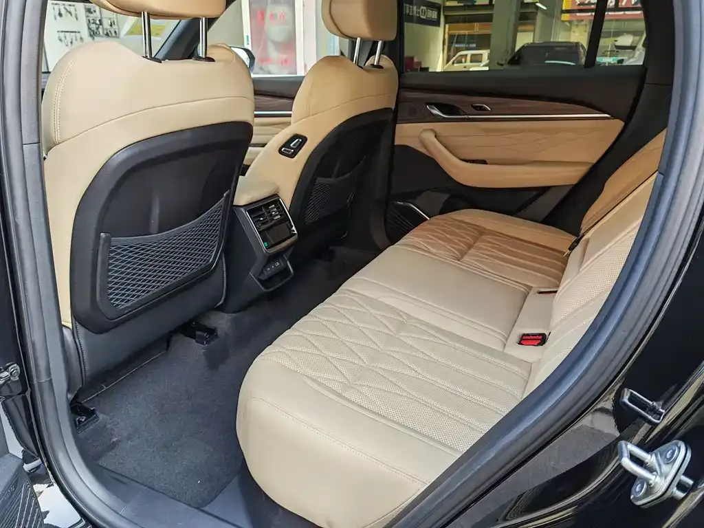 Geely Xingyue L 2025 из CN, фото 4