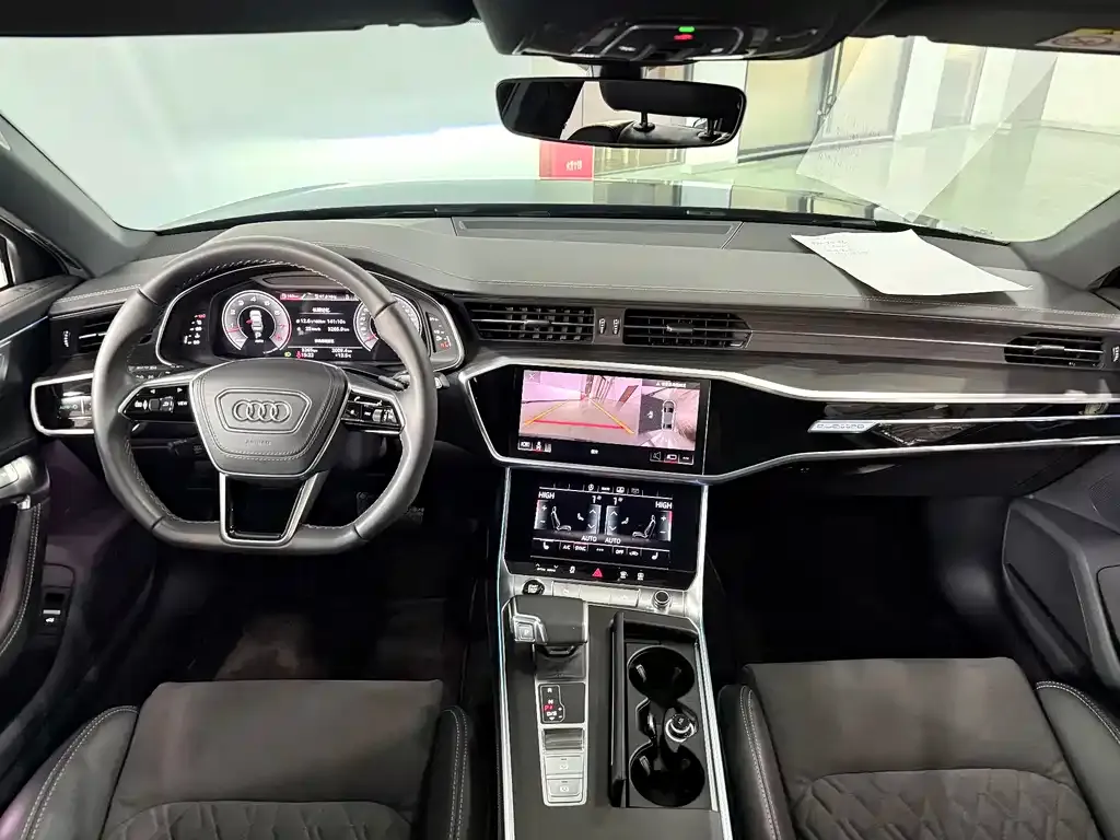 Audi A6L 2024 из CN, фото 5