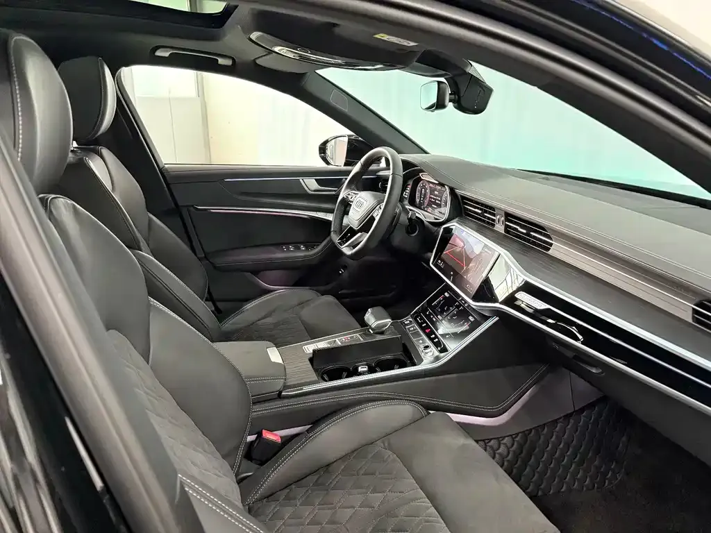 Audi A6L 2024 из CN, фото 7