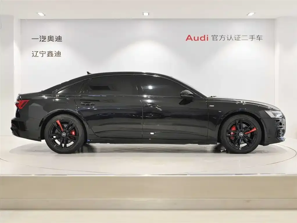 Audi A6L 2023 из CN, фото 3