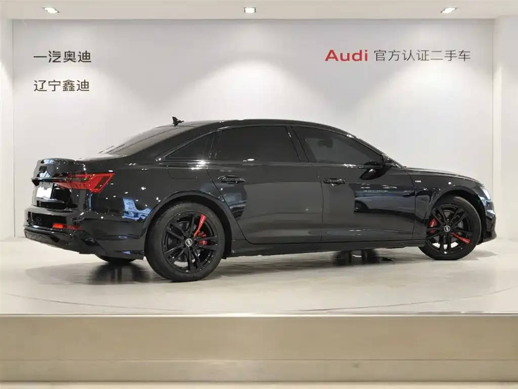 Audi A6L 2023 из CN, фото 4