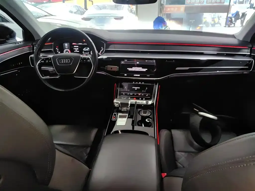 Audi A8 2021 из CN, фото 10