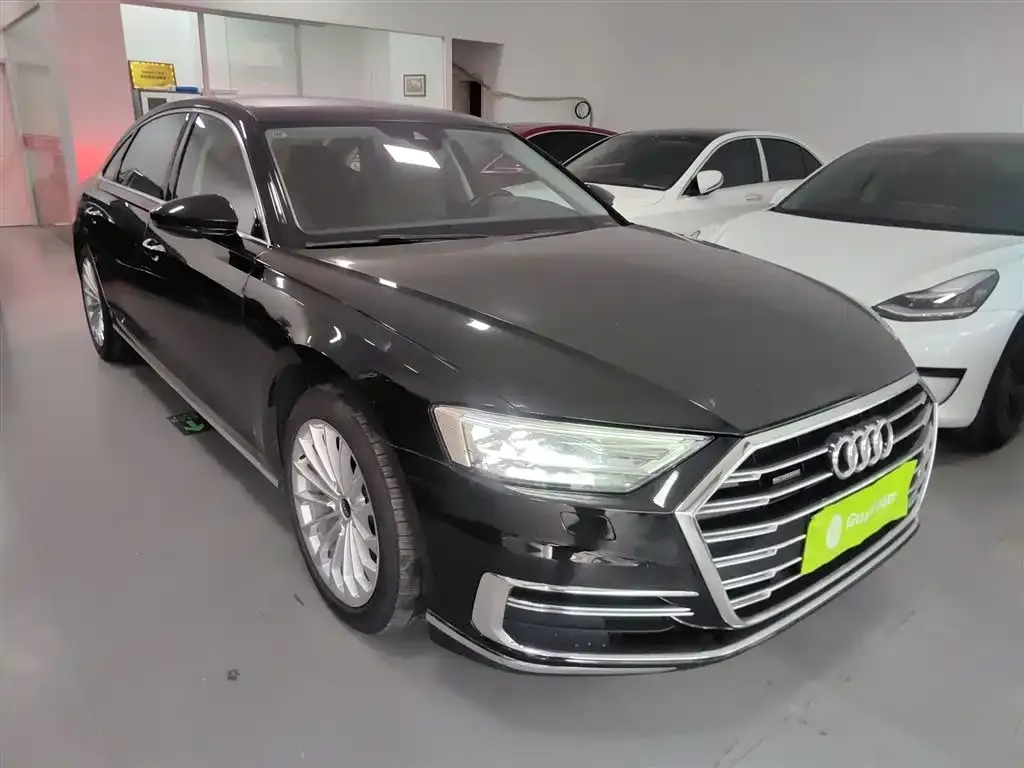 Audi A8 2021 из CN, фото 4