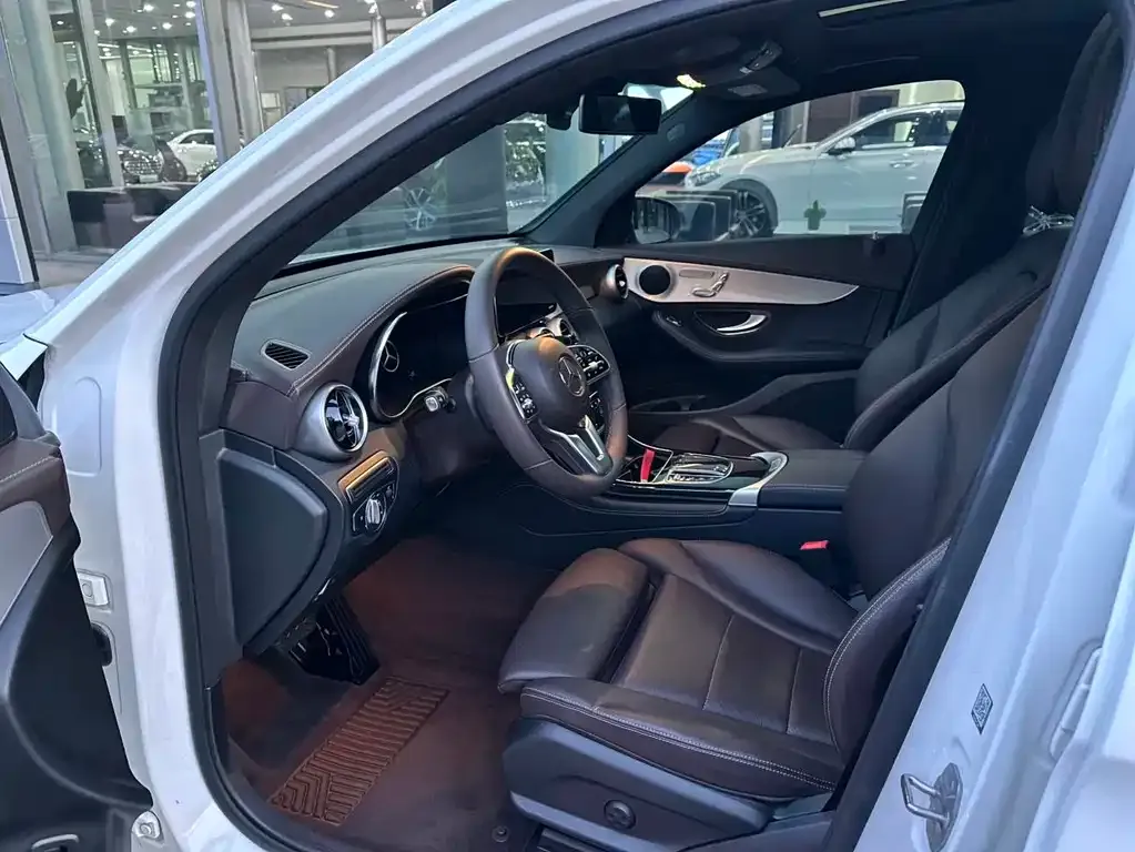 Mercedes-Benz GLC 2022 из CN, фото 9
