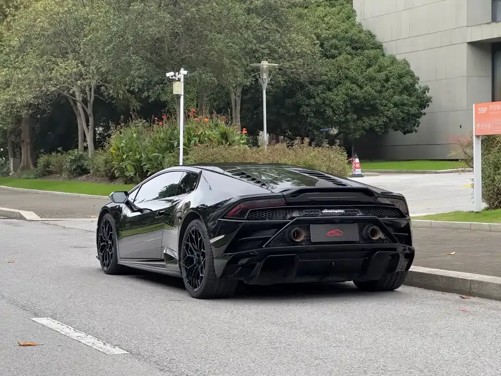 Lamborghini Huracan 2022 из CN, фото 5