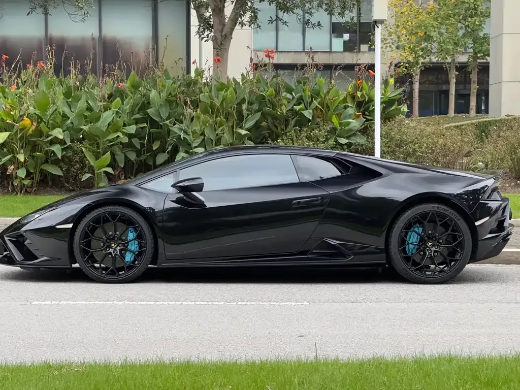 Lamborghini Huracan 2022 из CN, фото 7
