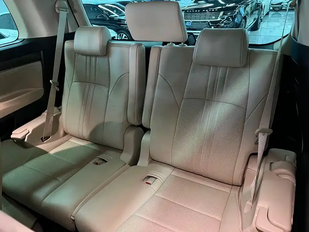 Toyota Alphard 2022 из CN, фото 10