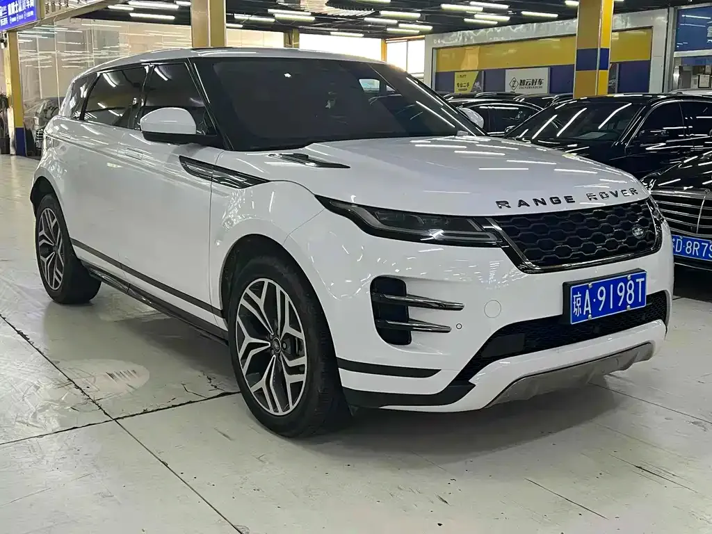 Land Rover Evoque 2024 из CN, фото 3