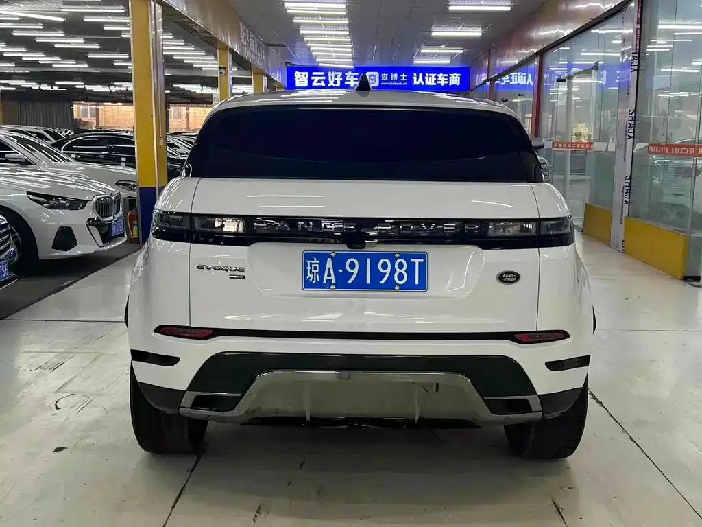 Land Rover Evoque 2024 из CN, фото 8