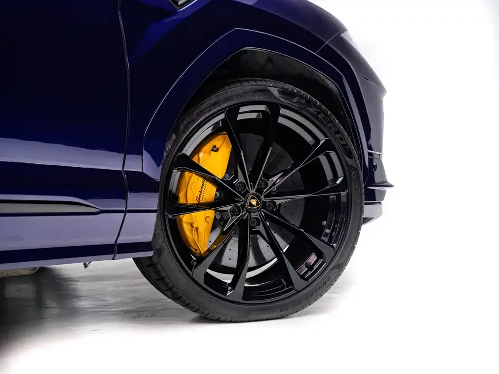 Lamborghini Urus — фото 5