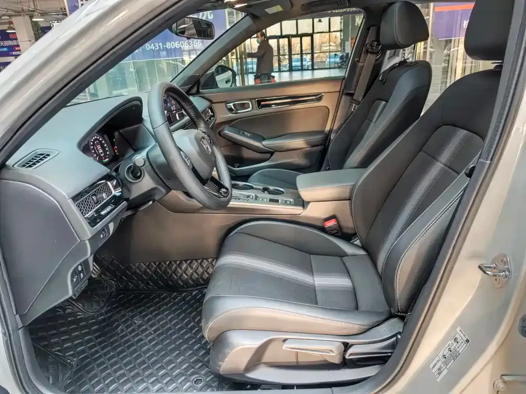 Honda Civic 2023 из CN, фото 4