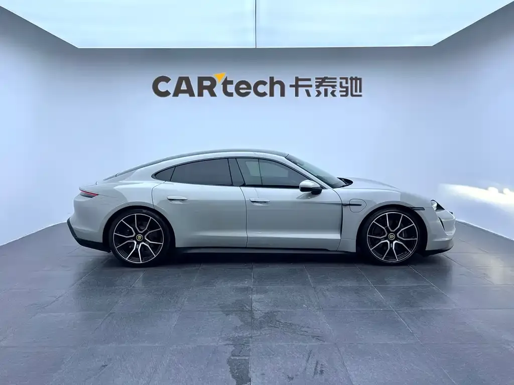 Porsche Taycan 2023 из CN, фото 4