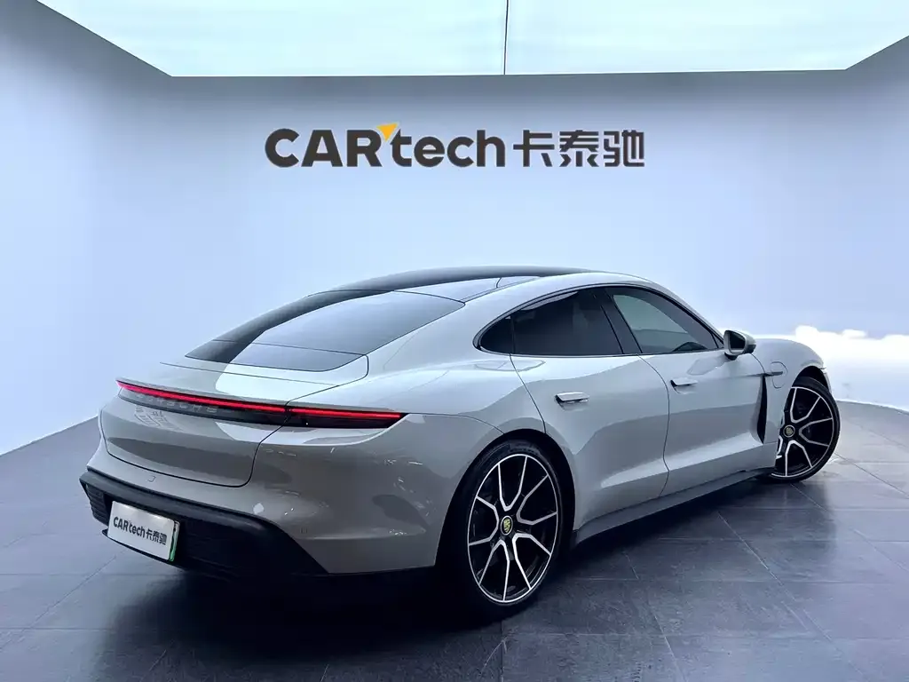 Porsche Taycan 2023 из CN, фото 6