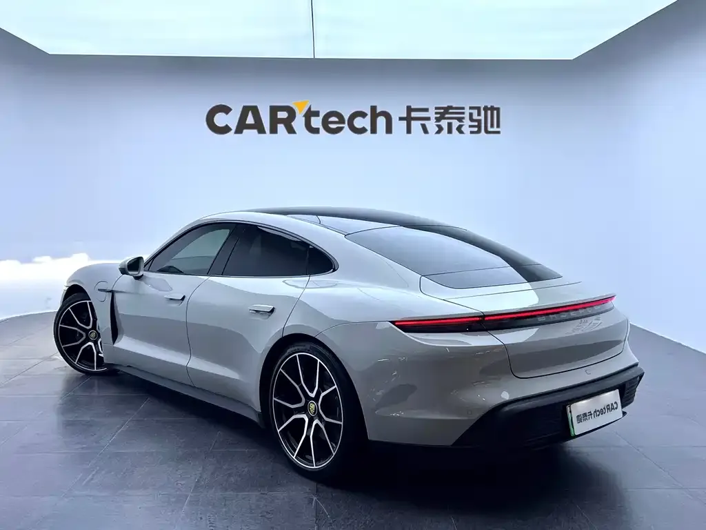 Porsche Taycan 2023 из CN, фото 7