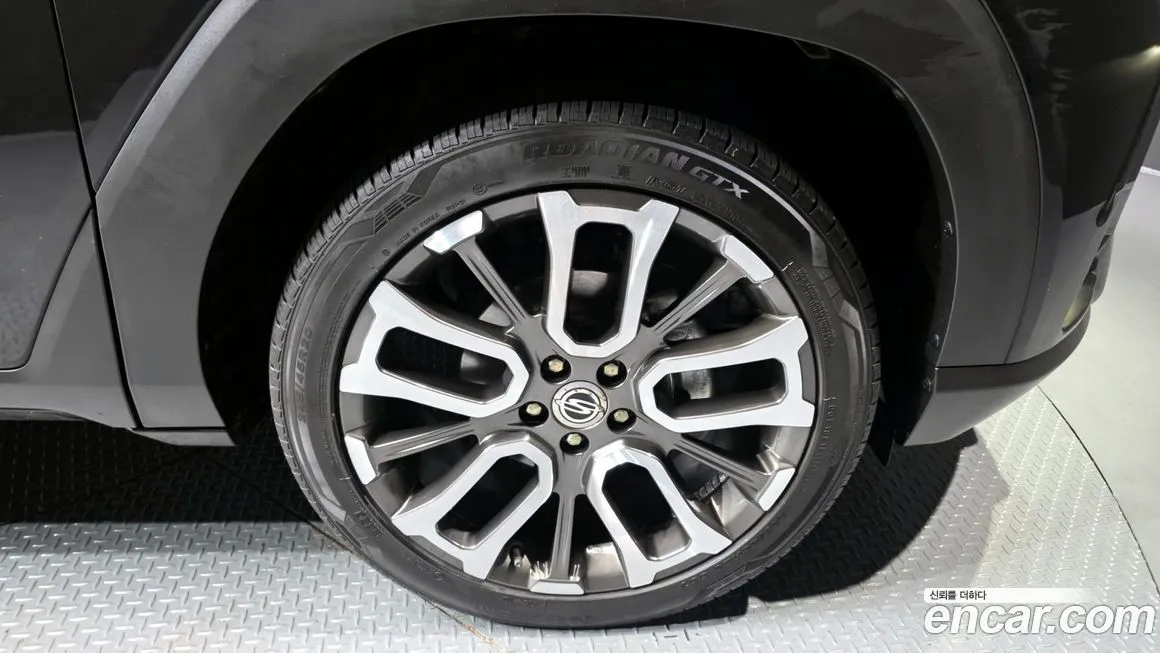 KG Mobility (Ssangyong) Torres 2023 из KR, фото 5