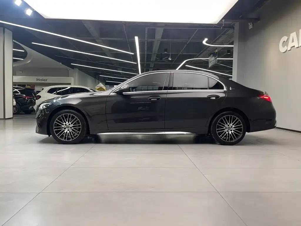 Mercedes-Benz C-Class 2024 из CN, фото 8