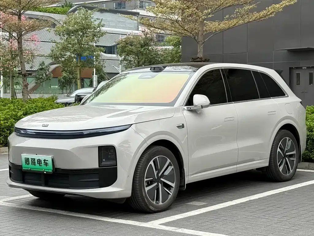 Li Auto L6 2025 из CN, фото 1