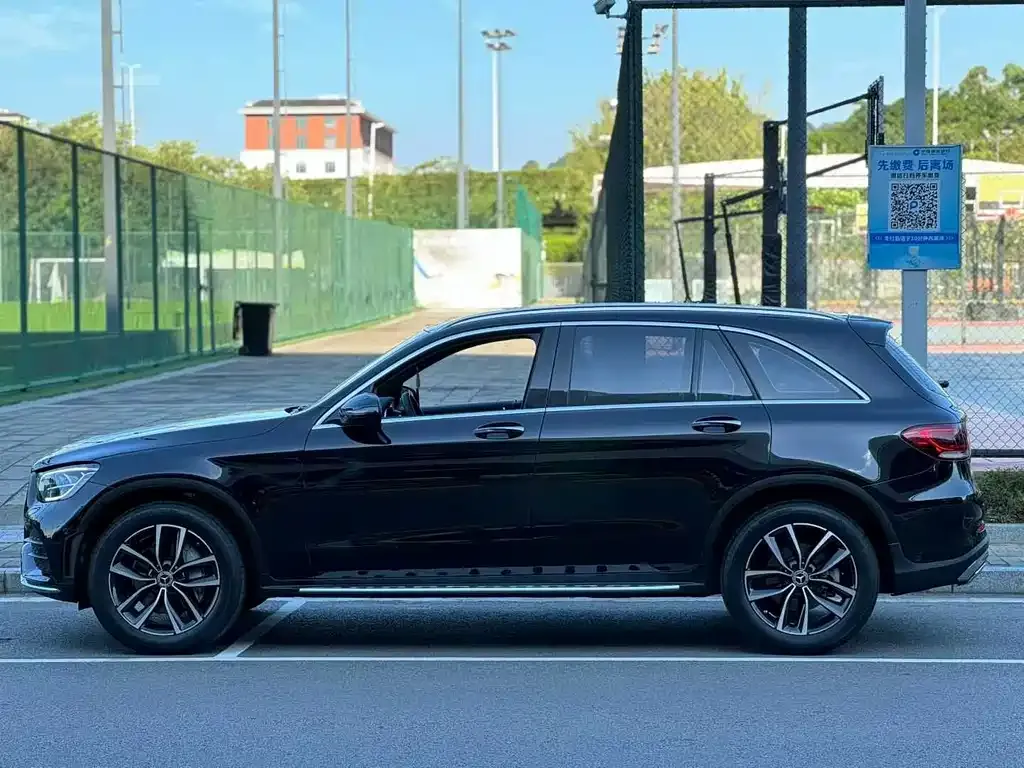 Mercedes-Benz GLC 2021 из CN, фото 4