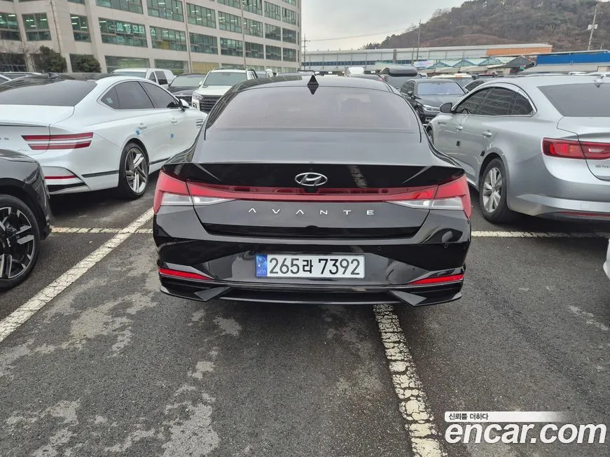 Hyundai AVANTE — фото 4