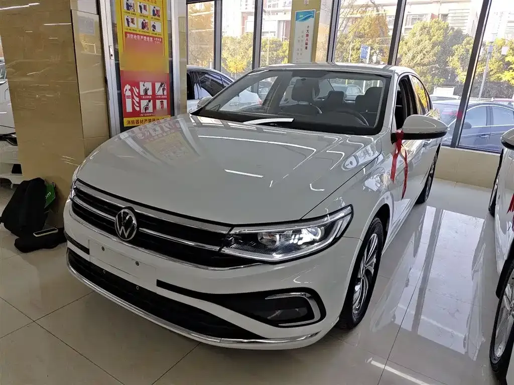 Volkswagen Bora 2023 из CN, фото 1