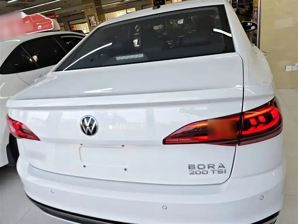 Volkswagen Bora 2023 из CN, фото 6