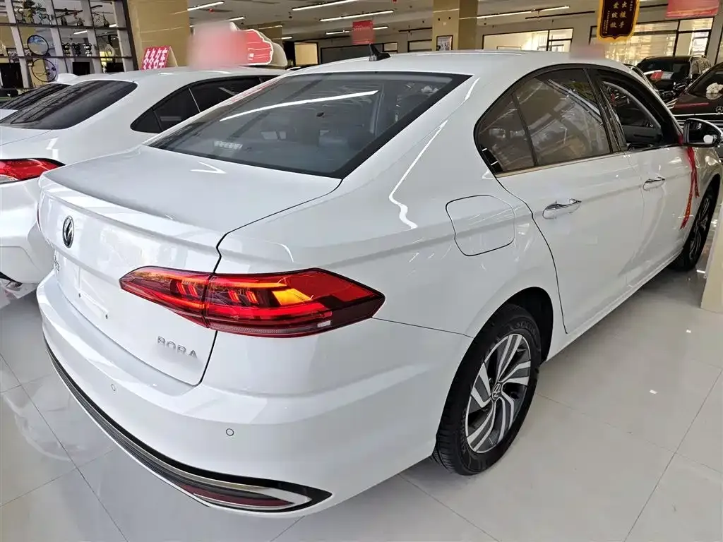 Volkswagen Bora 2023 из CN, фото 7