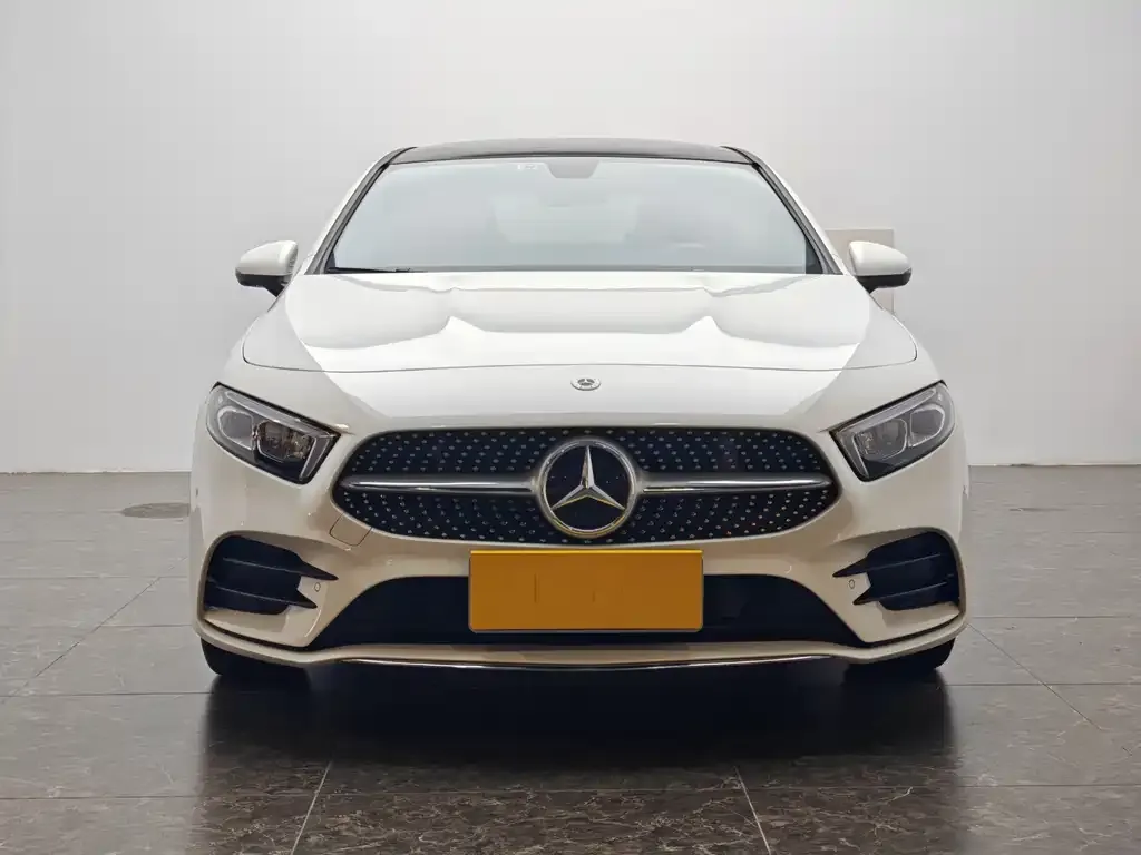 Mercedes-Benz A-Class 2023 из CN, фото 5