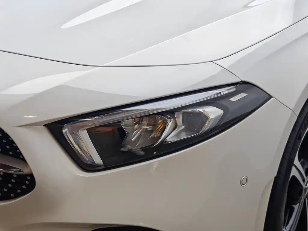 Mercedes-Benz A-Class 2023 из CN, фото 8