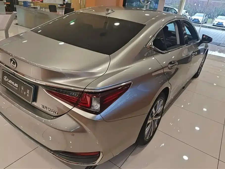 Lexus ES 2021 из CN, фото 3