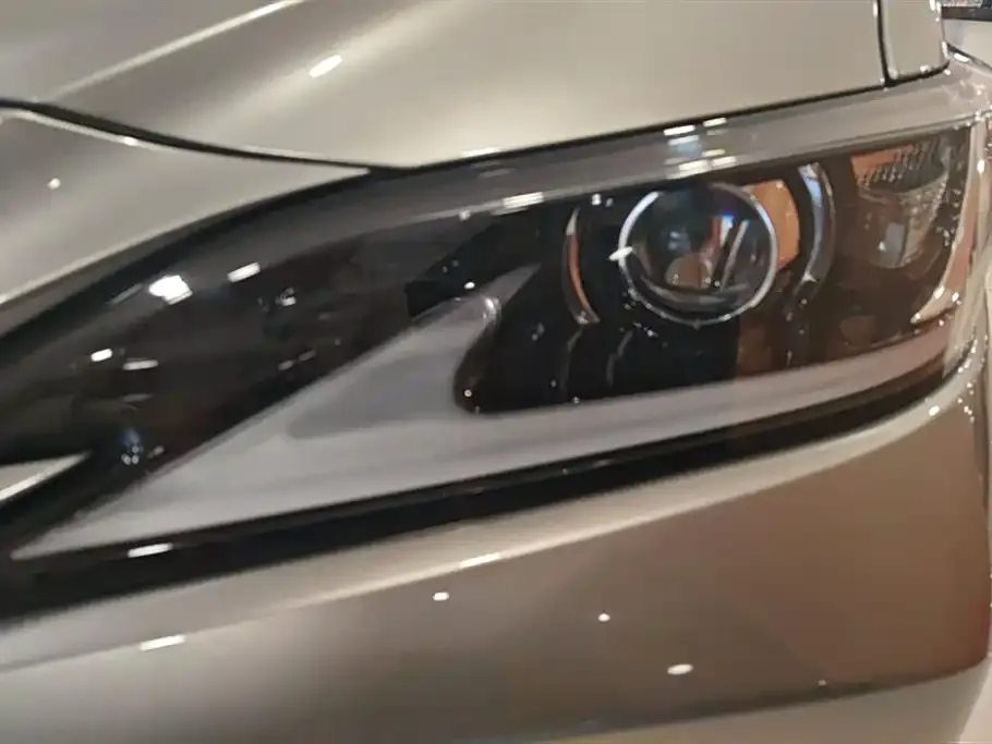 Lexus ES 2021 из CN, фото 5