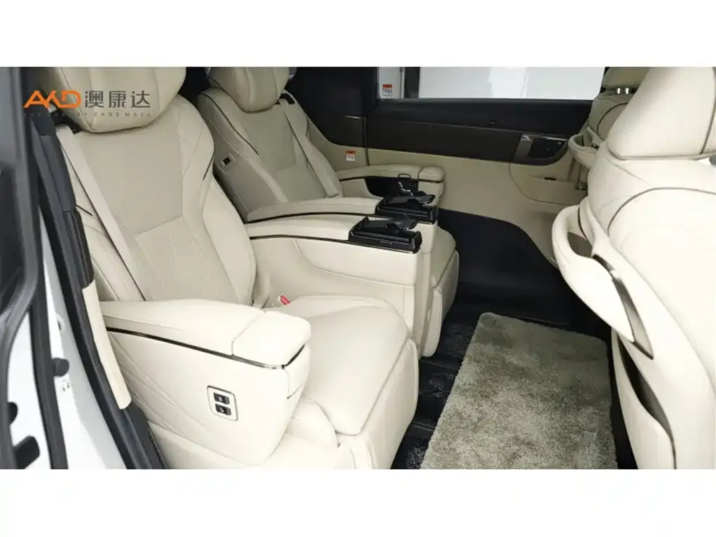 Toyota Vellfire 2023 из CN, фото 8