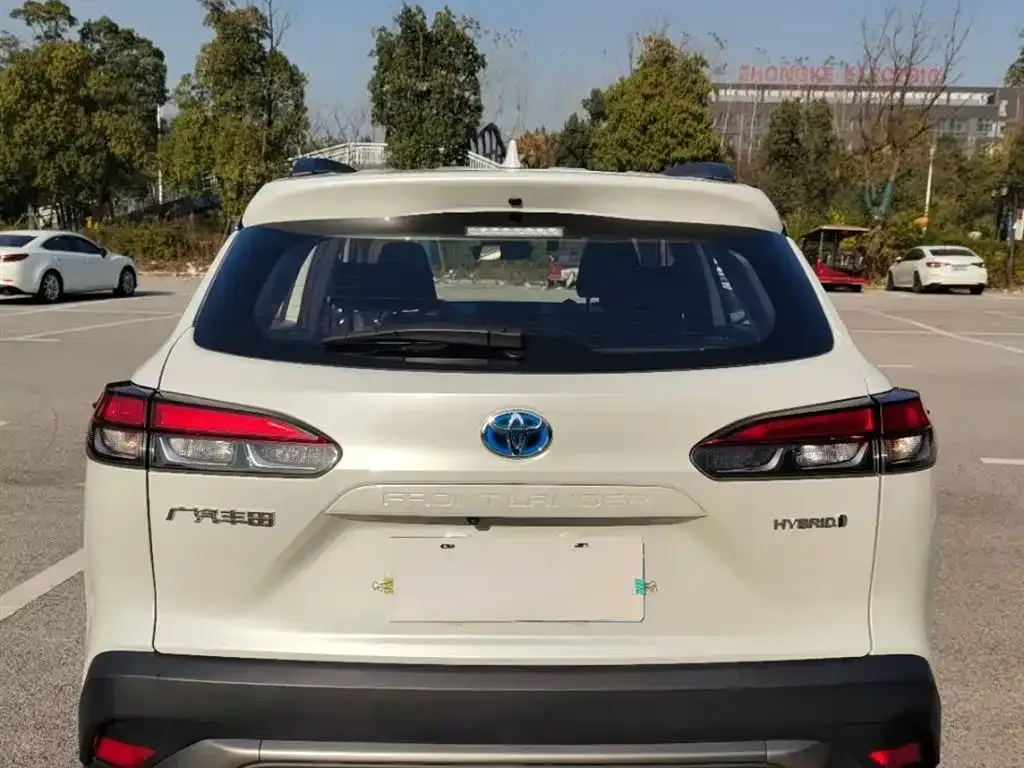 Toyota Frontlander 2023 из CN, фото 9