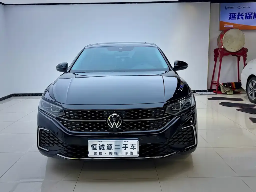Volkswagen Passat — фото 4