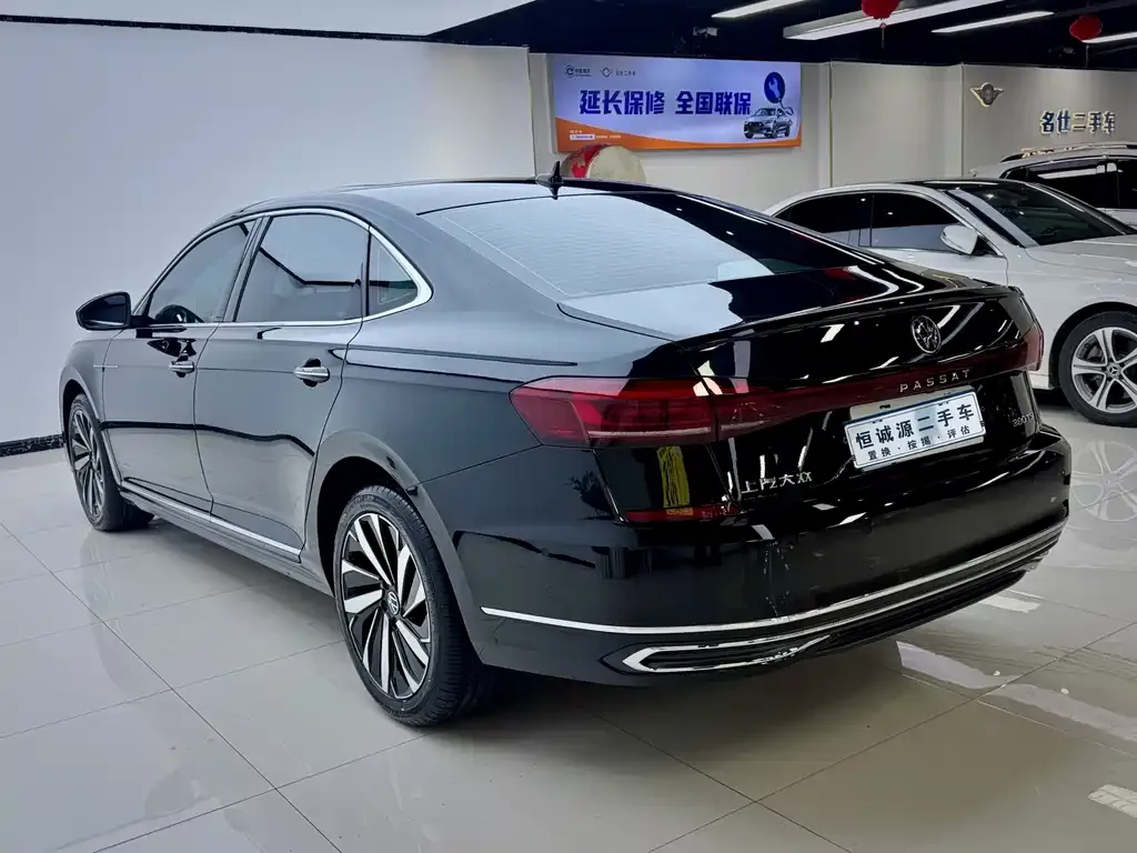 Volkswagen Passat — фото 5