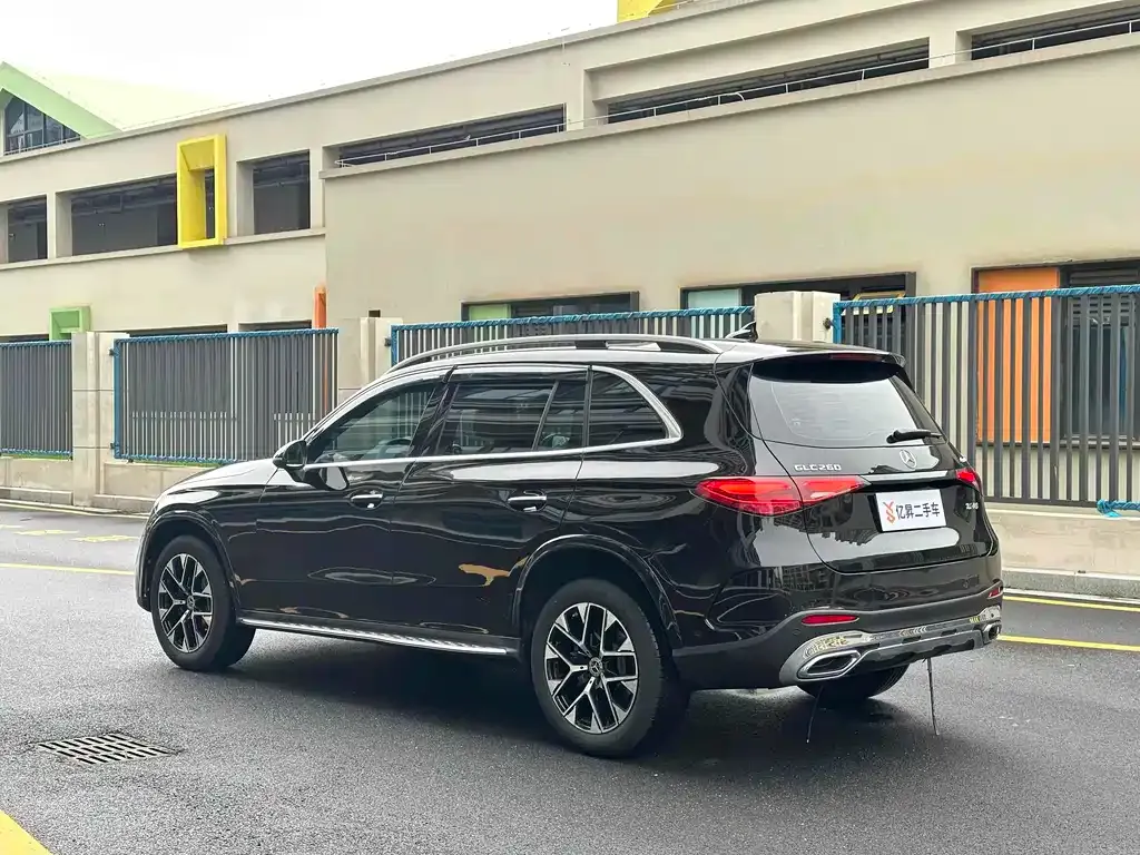 Mercedes-Benz GLC 2024 из CN, фото 4