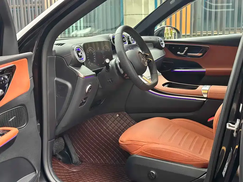 Mercedes-Benz GLC 2024 из CN, фото 7